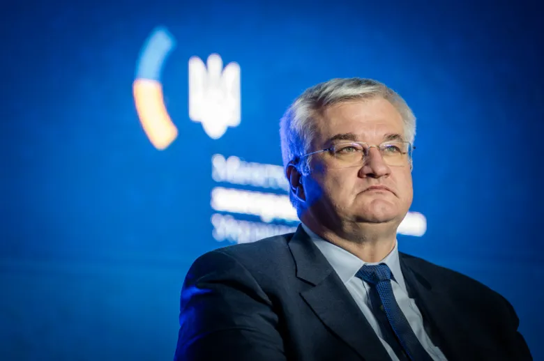 Дипломатичні переговори щодо оборони та санкцій після атаки Росії