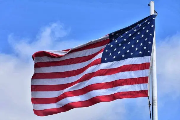 Сенатор Грем закликає Трампа перемістити літаки США з Іспанії через блокування атак на Іран