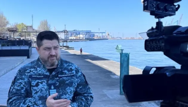 Росія завдала удару по Києву: уламки впали в центрі столиці