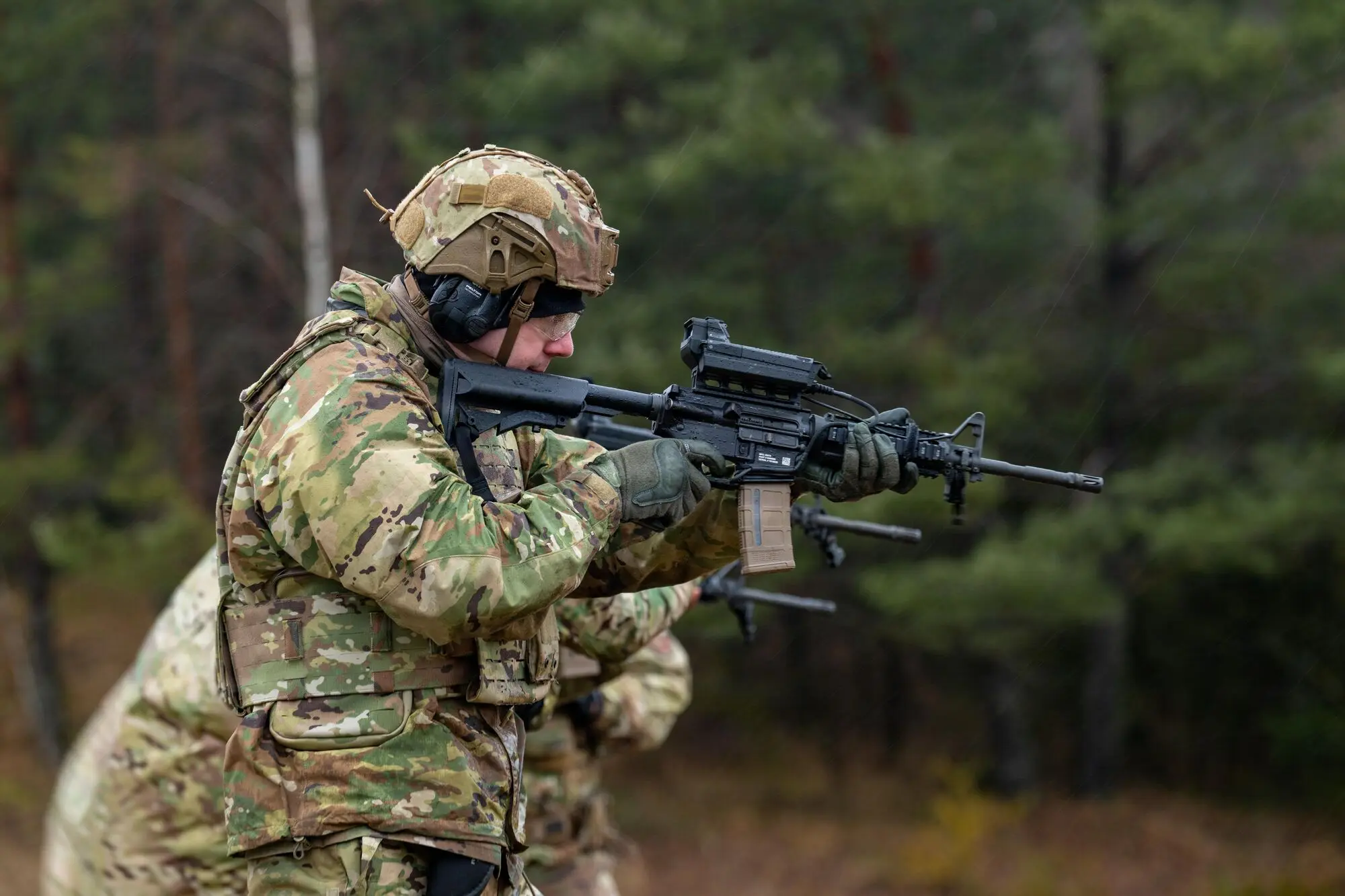 Армія США підвищує вік призову до 42 років і пом’якшує правила щодо марихуани