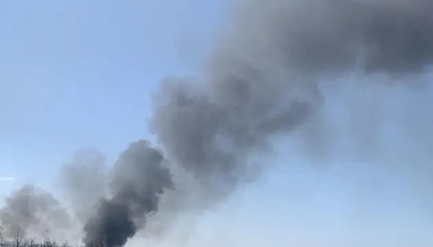 У Кривому Розі вдруге за ніч розпочалась масштабна атака дронів