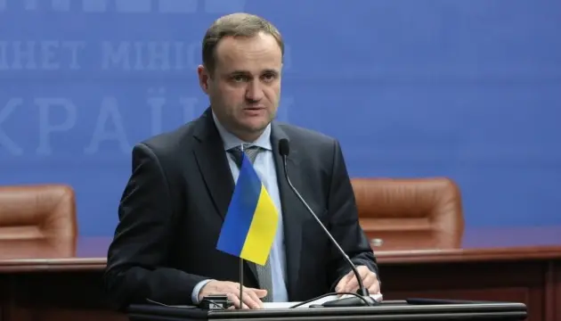 Нічний удар дрона по порту в Одеській області: зруйнована зернова галерея