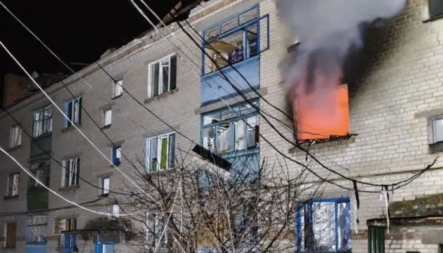 Росіяни здійснили понад десять атак на Дніпропетровщину за ніч із пораненою