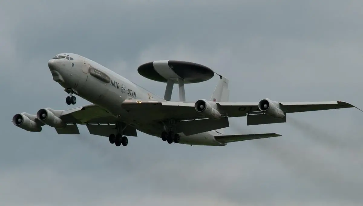 Катастрофічна втрата США: Іран знищив ключовий літак ДРЛВ E-3 Sentry