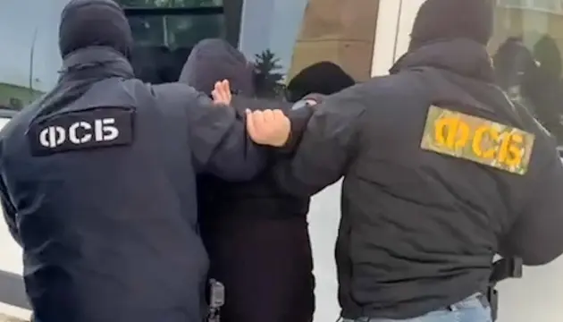 Українці масово рятуються у селах через атаки РФ: життя перемагає виживання