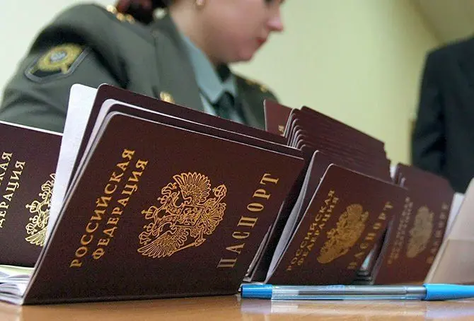 РФ масово переселяє громадян на окуповані території: що планує Кремль?