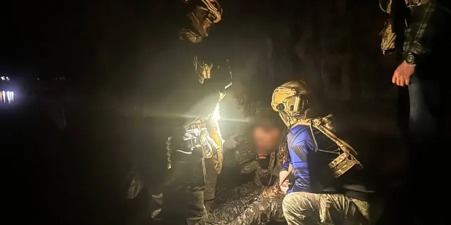 Небезпечний інцидент у Рівному: чоловіка з гранатою затримали після трьох годин переговорів
